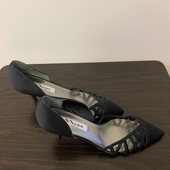 Nima pointed Heels - Picture 4 of 5